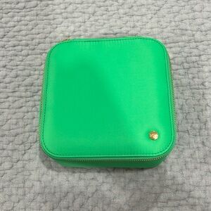 Stoney Clover Lane Travel Case - like new!